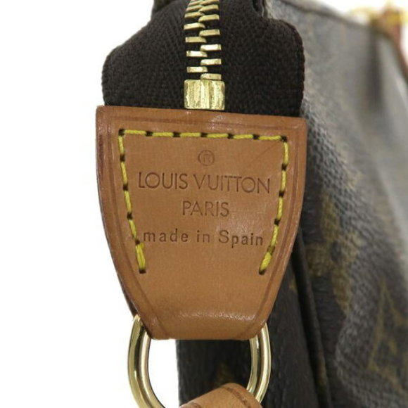 Louis Vuitton Monogram Accessory Pouch A - Picture 8 of 9